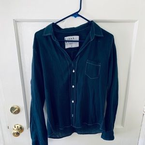 NWOT frank and Eileen button up blouse in Navy